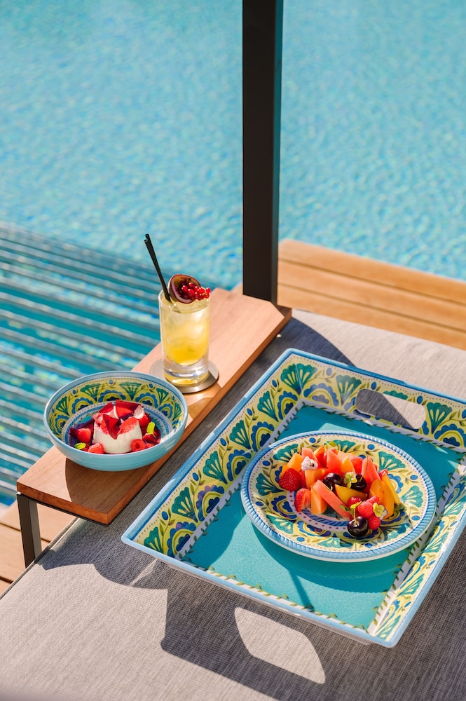 Grand Hotel Victoria Concept & Spa, by R Collection Hotels — Swimming pool in Menaggio, Lombardy