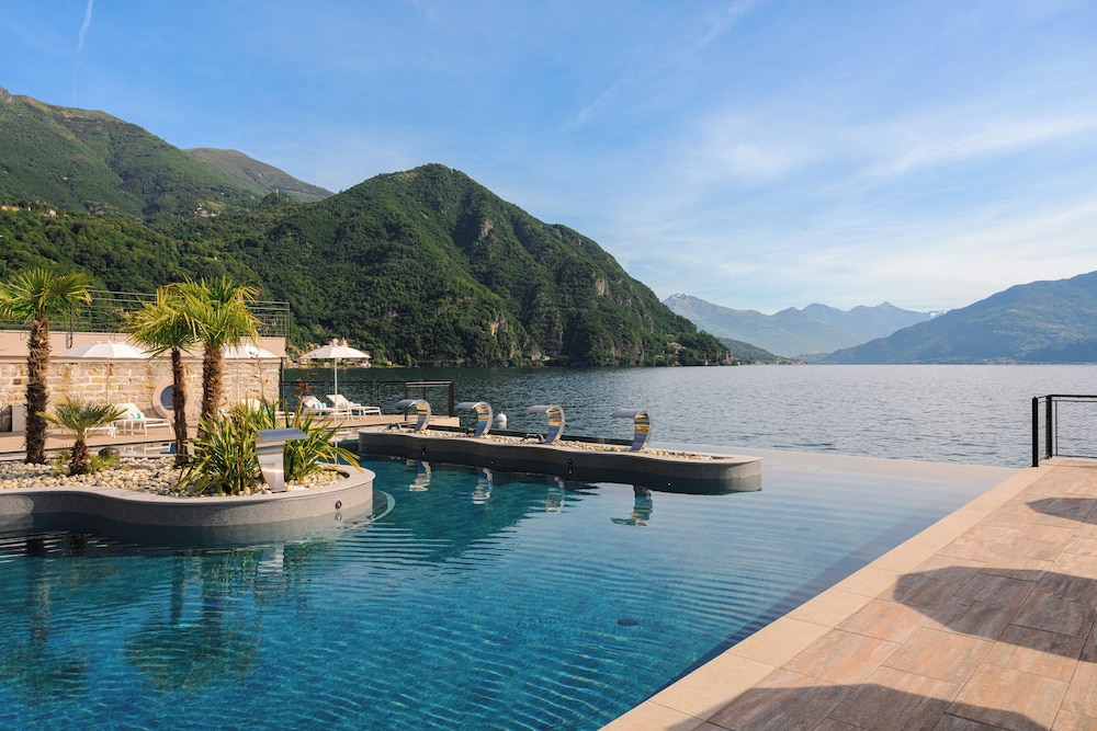 Grand Hotel Victoria Concept & Spa, by R Collection Hotels — Swimming pool in Menaggio, Lombardy