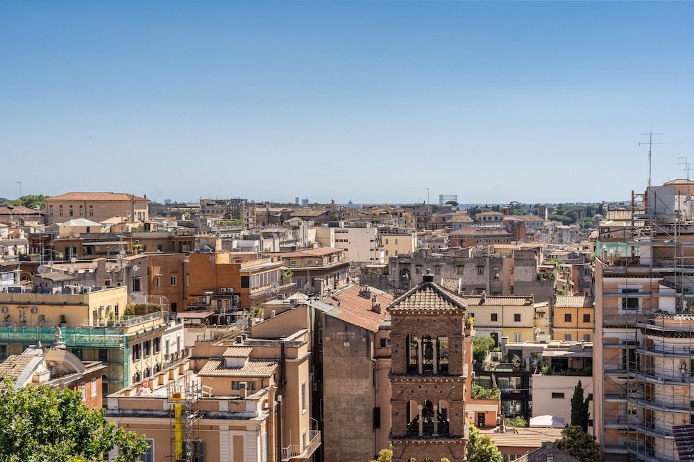 Hotel 77 Seventy-Seven — View in Rome, Lazio