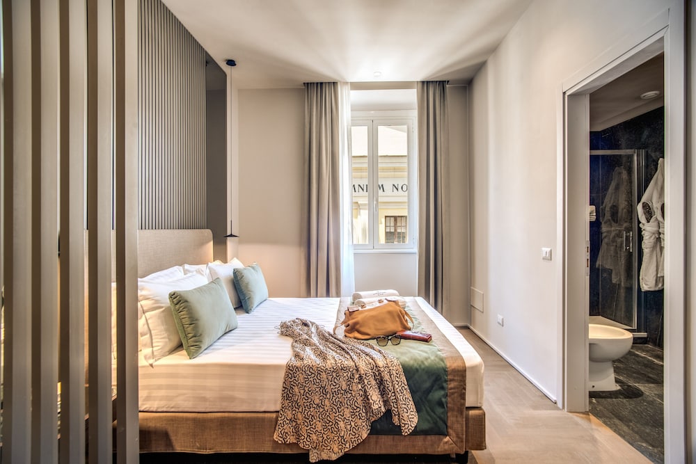 Hotel 77 Seventy-Seven — Rooms in Rome, Lazio