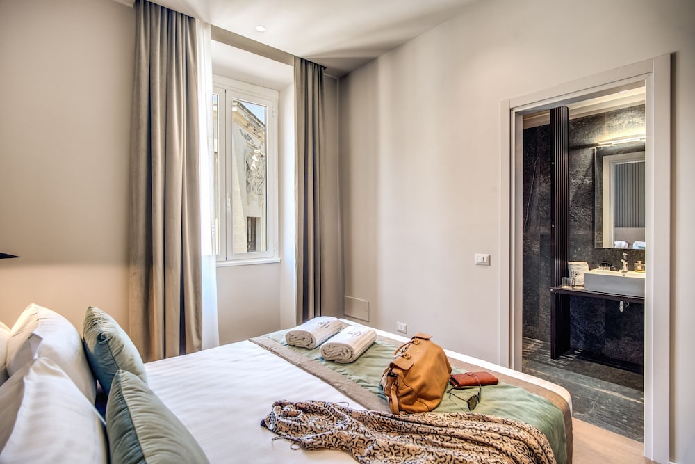 Hotel 77 Seventy-Seven — Rooms in Rome, Lazio