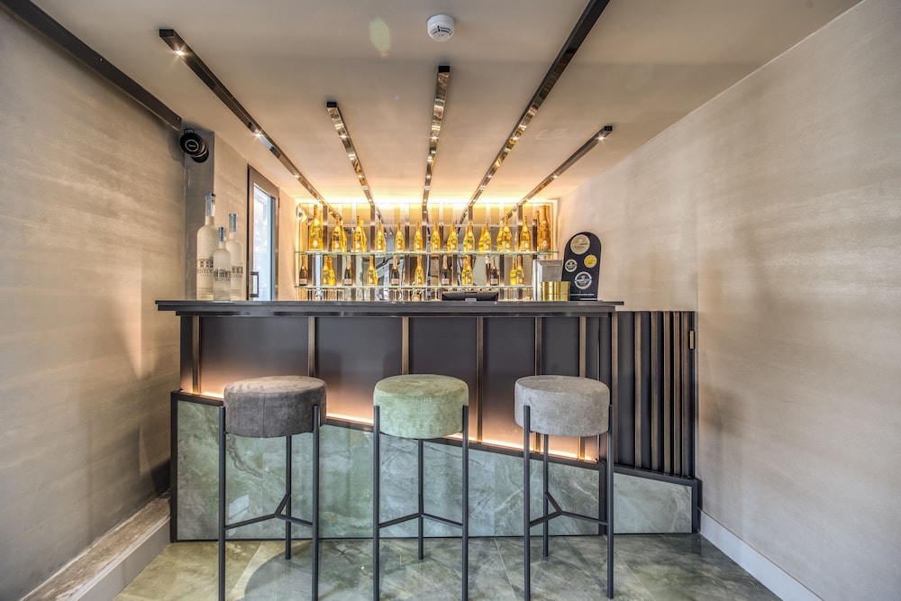 Hotel 77 Seventy-Seven — Restaurant in Rome, Lazio