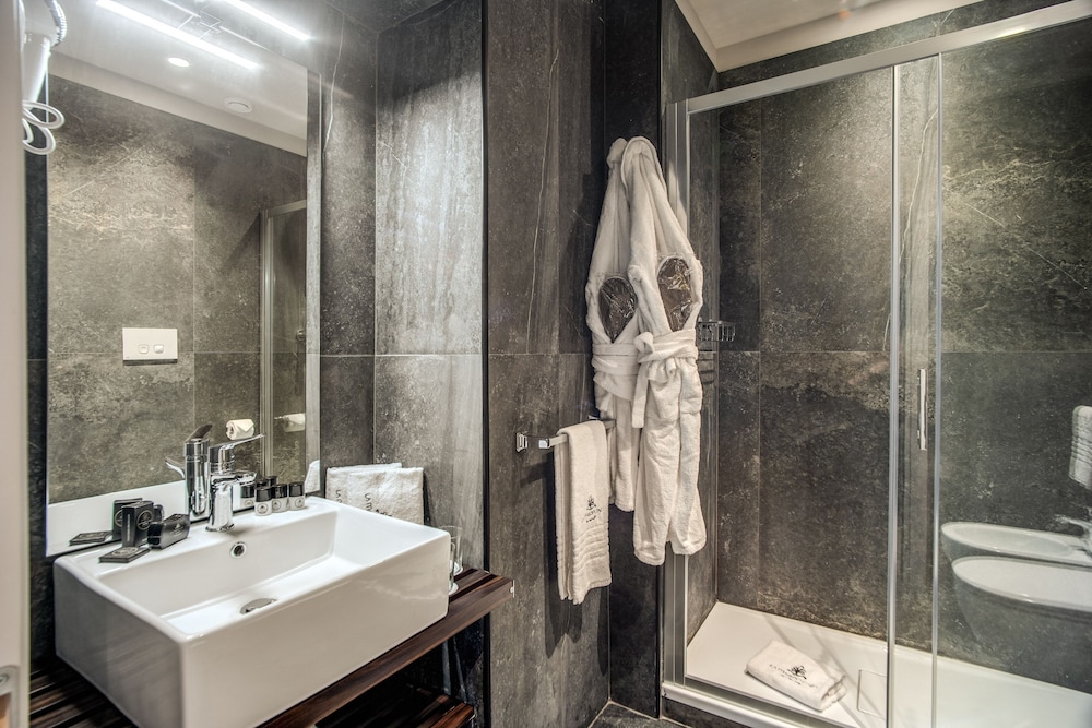 Hotel 77 Seventy-Seven — Rooms in Rome, Lazio
