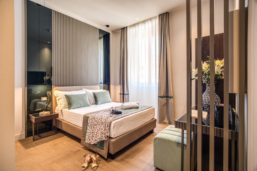 Hotel 77 Seventy-Seven — Rooms in Rome, Lazio