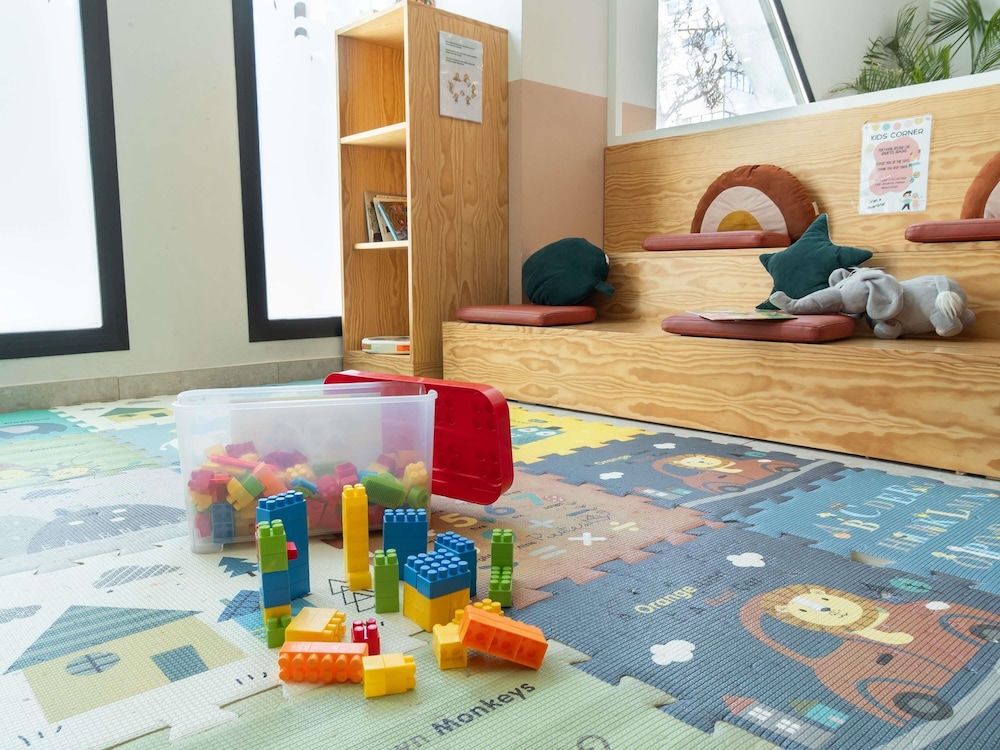 Ibis Styles Sevilla Santa Justa — Attractions for children in Seville, Andalusia