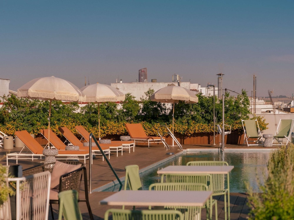 Ibis Styles Sevilla Santa Justa — Swimming pool in Seville, Andalusia