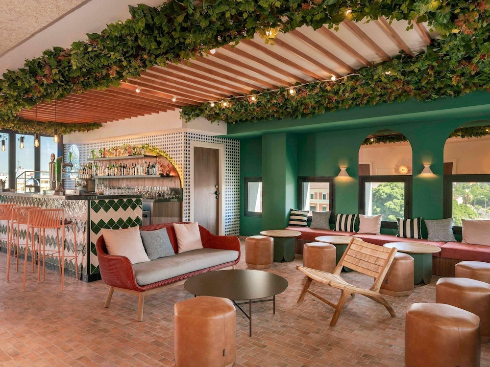 Ibis Styles Sevilla Santa Justa — Restaurant & bars in Seville, Andalusia