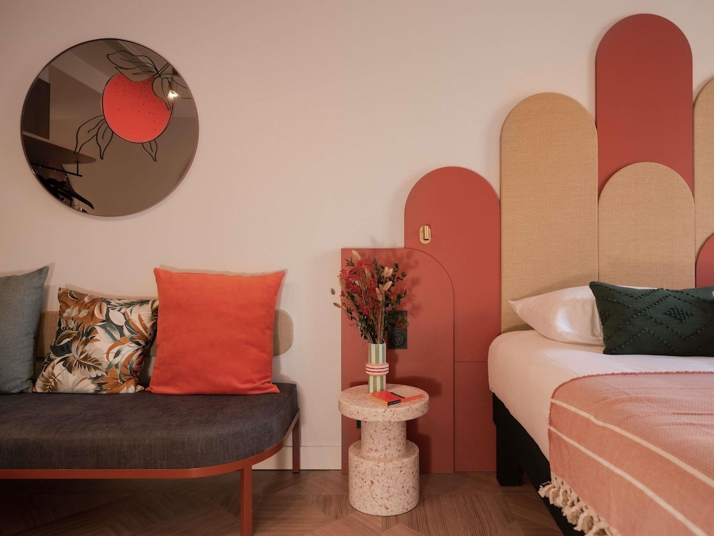 Ibis Styles Sevilla Santa Justa — Hotel rooms in Seville, Andalusia