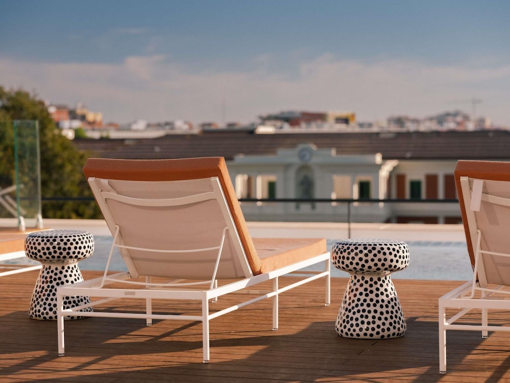 Ibis Styles Sevilla Santa Justa — Swimming pool in Seville, Andalusia