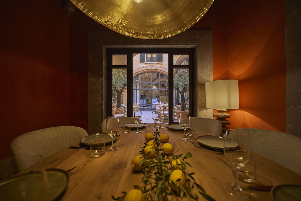 PuroGrand Hotel — Restaurant & bars in Palma de Mallorca, Balearic Islands
