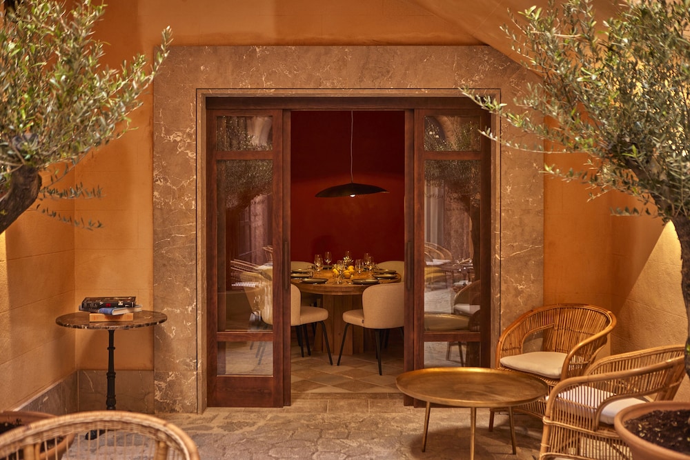 PuroGrand Hotel — Restaurant & bars in Palma de Mallorca, Balearic Islands