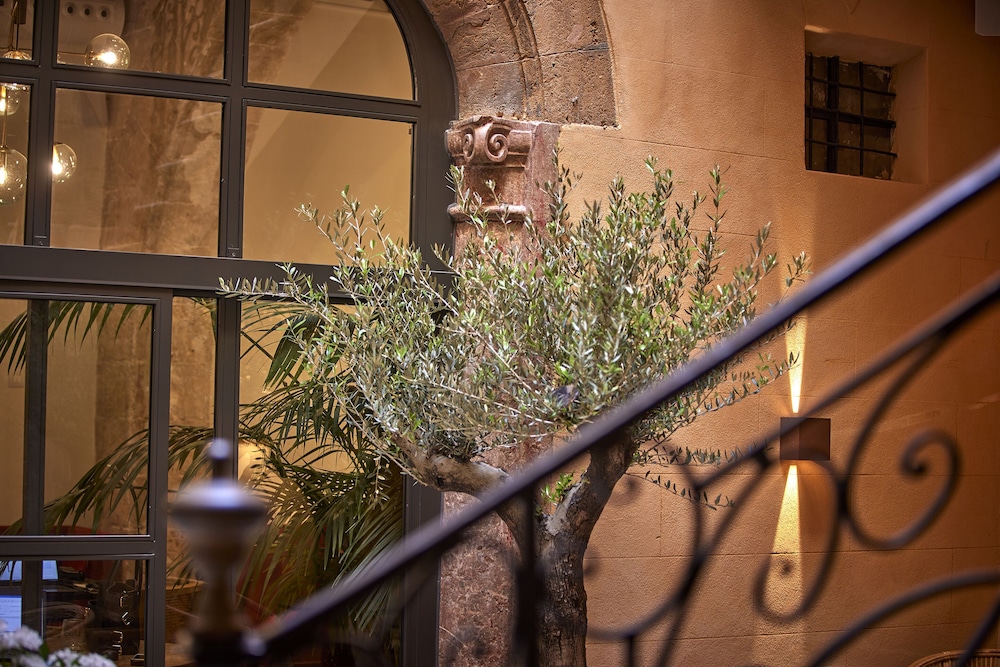 PuroGrand Hotel — Hotel building in Palma de Mallorca, Balearic Islands