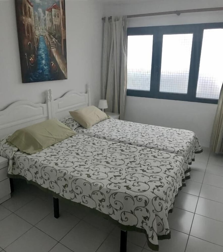 Apartamentos Erika - Adults Only — Hotel rooms in Corralejo, Canary Islands