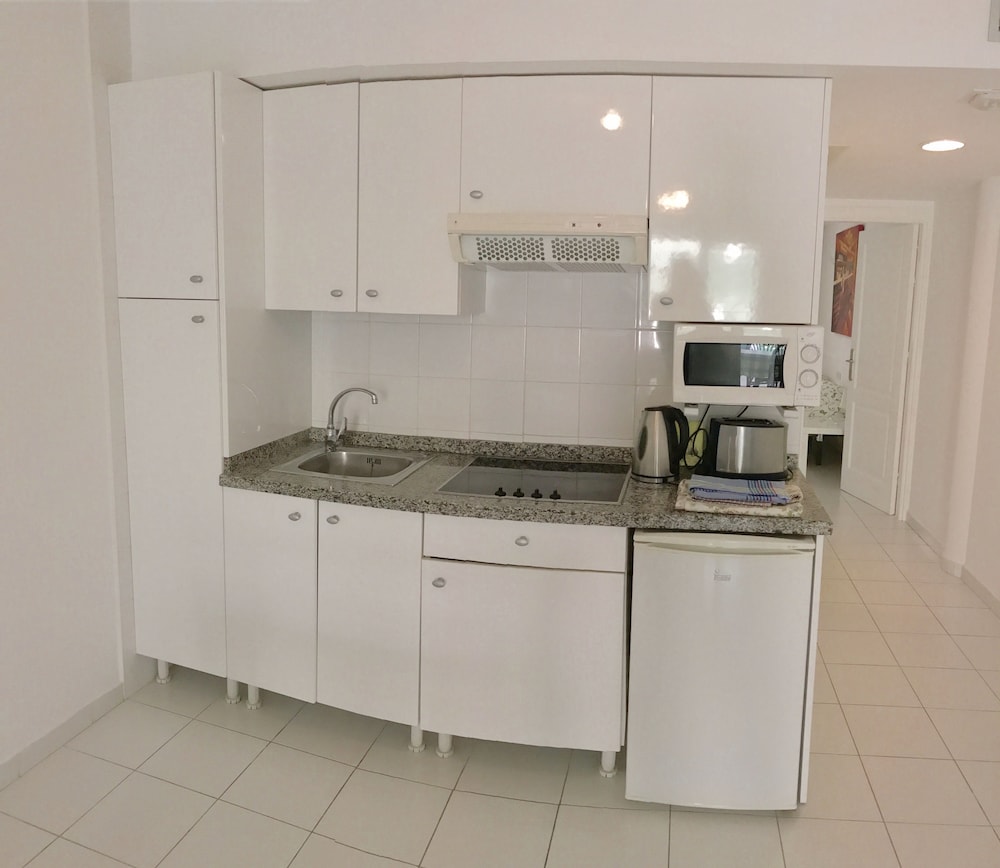 Apartamentos Erika - Adults Only — Hotel rooms in Corralejo, Canary Islands