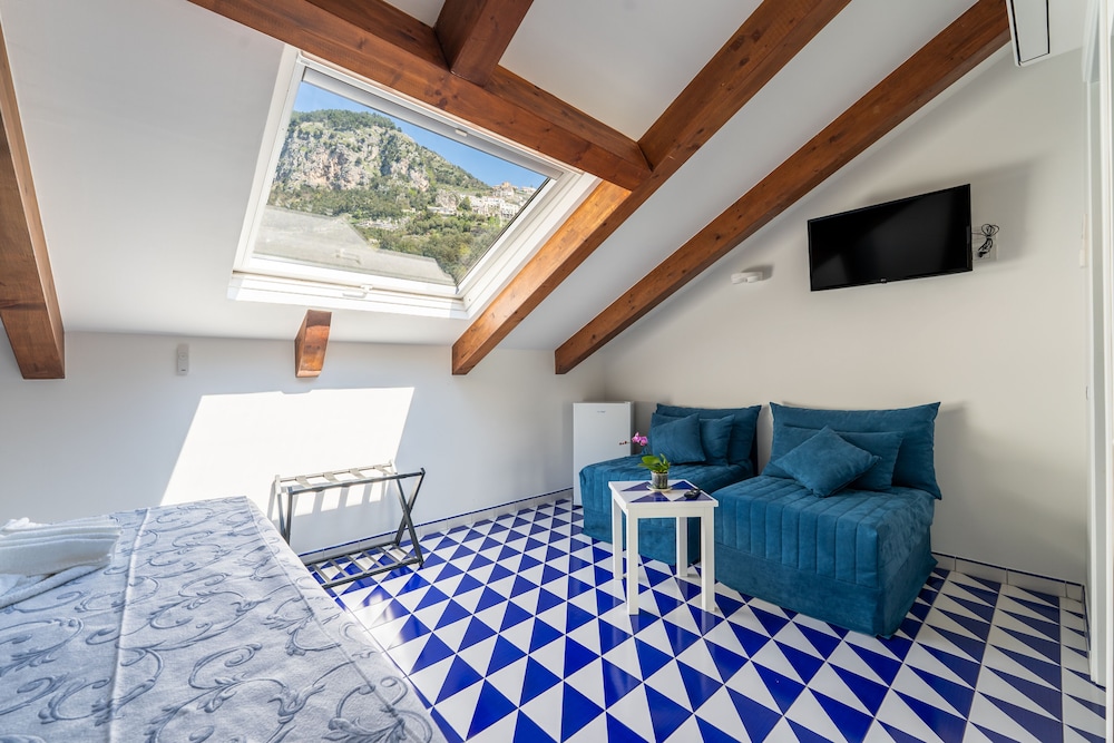 Hotel Villa Annalara charme and relax — Hotel rooms in Amalfi, Campania