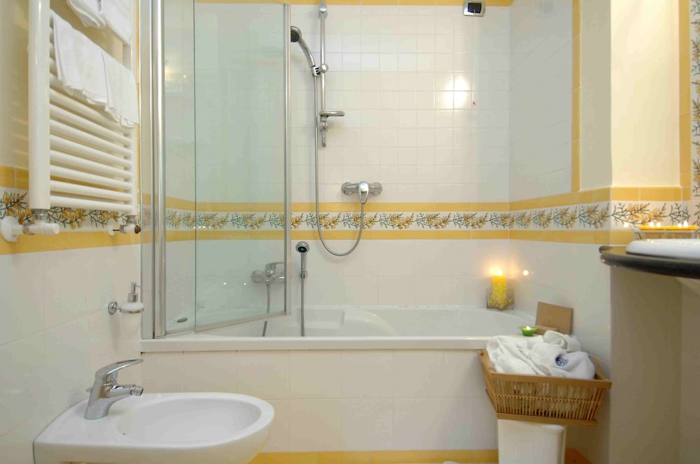 Hotel Villa Annalara charme and relax — Hotel rooms in Amalfi, Campania