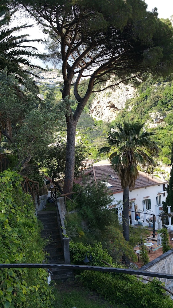 Hotel Villa Annalara charme and relax — Attractions in the area in Amalfi, Campania