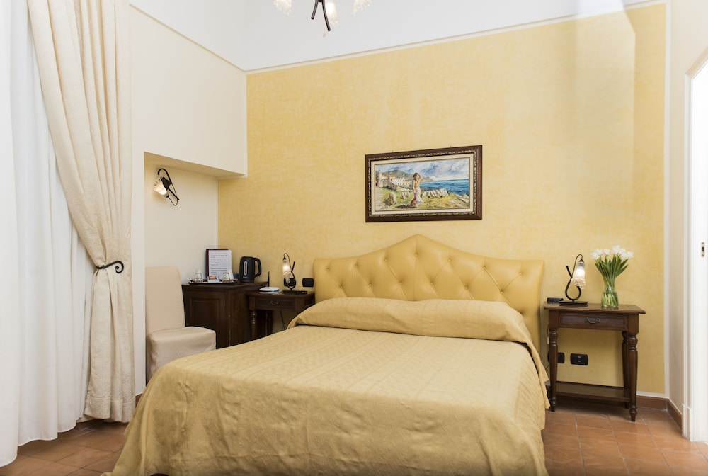 Hotel Villa Annalara charme and relax — Hotel rooms in Amalfi, Campania