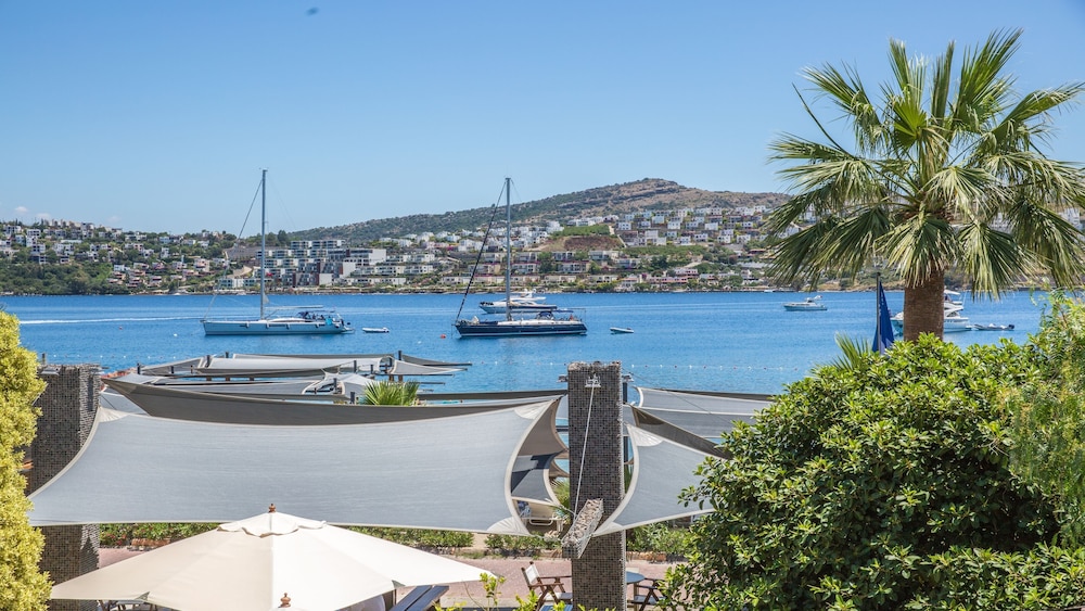 Costa Farilya Special Class Hotel Bodrum - Special Class — Attractions in the area in Bodrum, Mugla