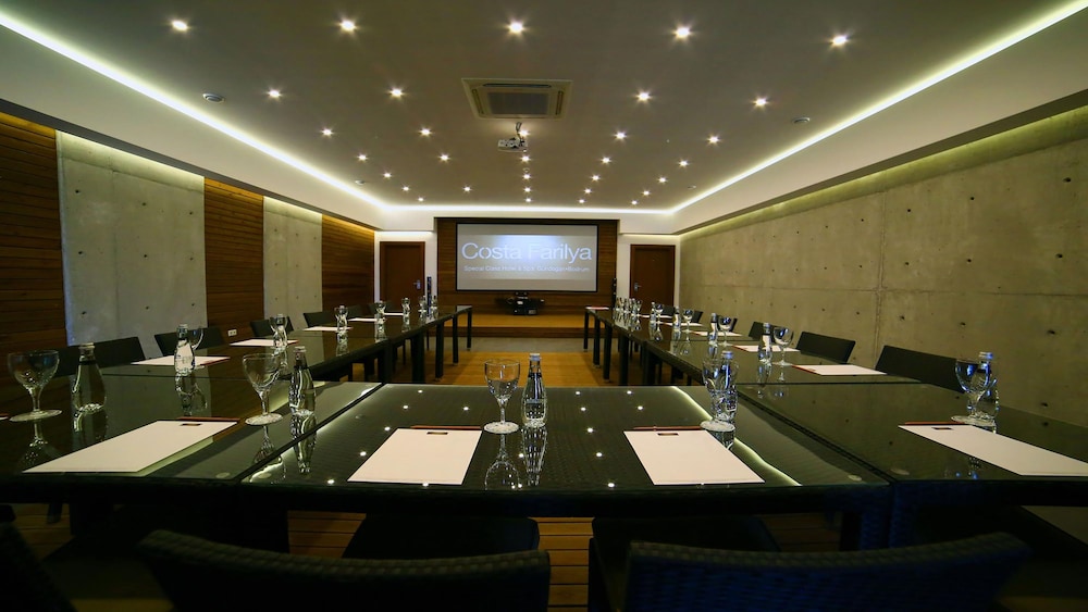 Costa Farilya Special Class Hotel Bodrum - Special Class — Hotel building in Bodrum, Mugla
