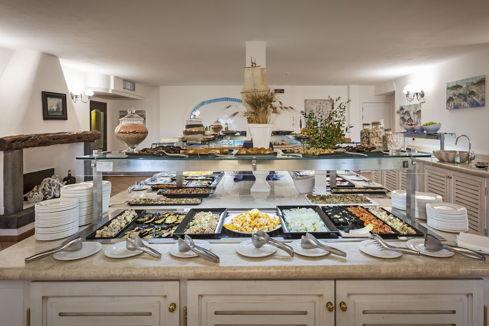 Sentido Orosei Beach — Restaurant & bars in Orosei, Sardinia