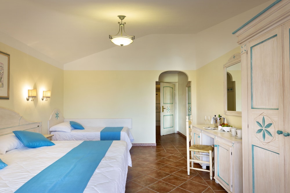Sentido Orosei Beach — Hotel rooms in Orosei, Sardinia
