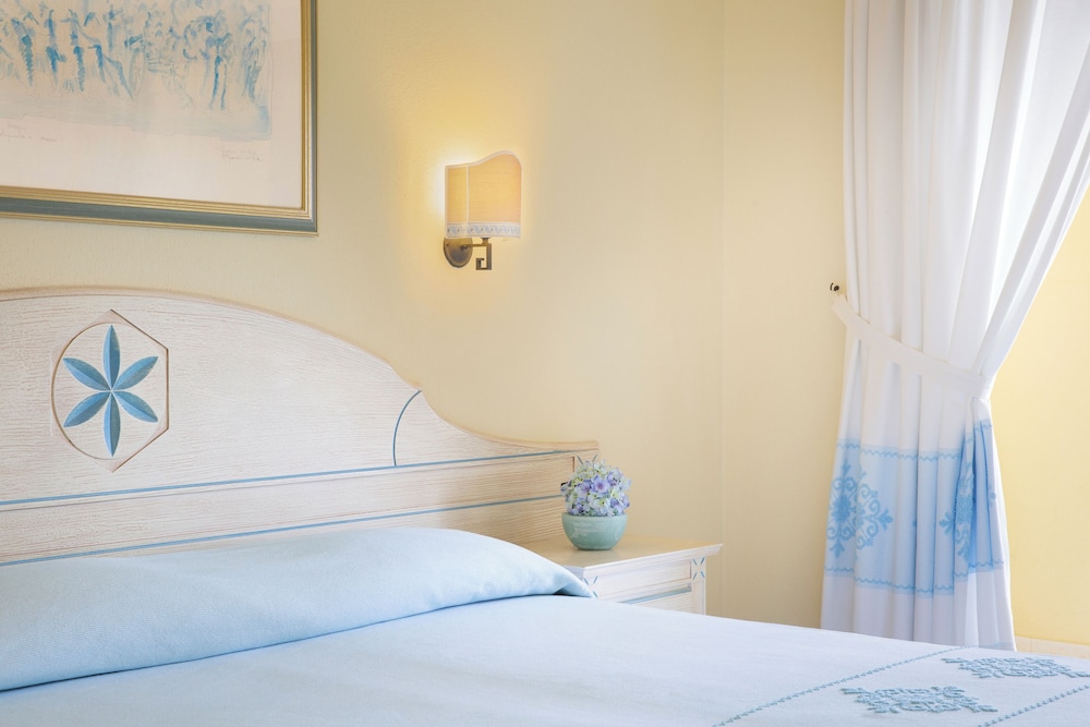 Sentido Orosei Beach — Hotel rooms in Orosei, Sardinia