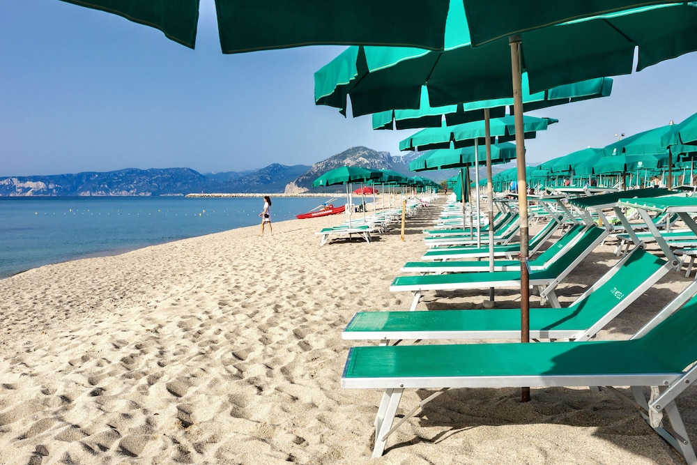 Sentido Orosei Beach — Beach in Orosei, Sardinia