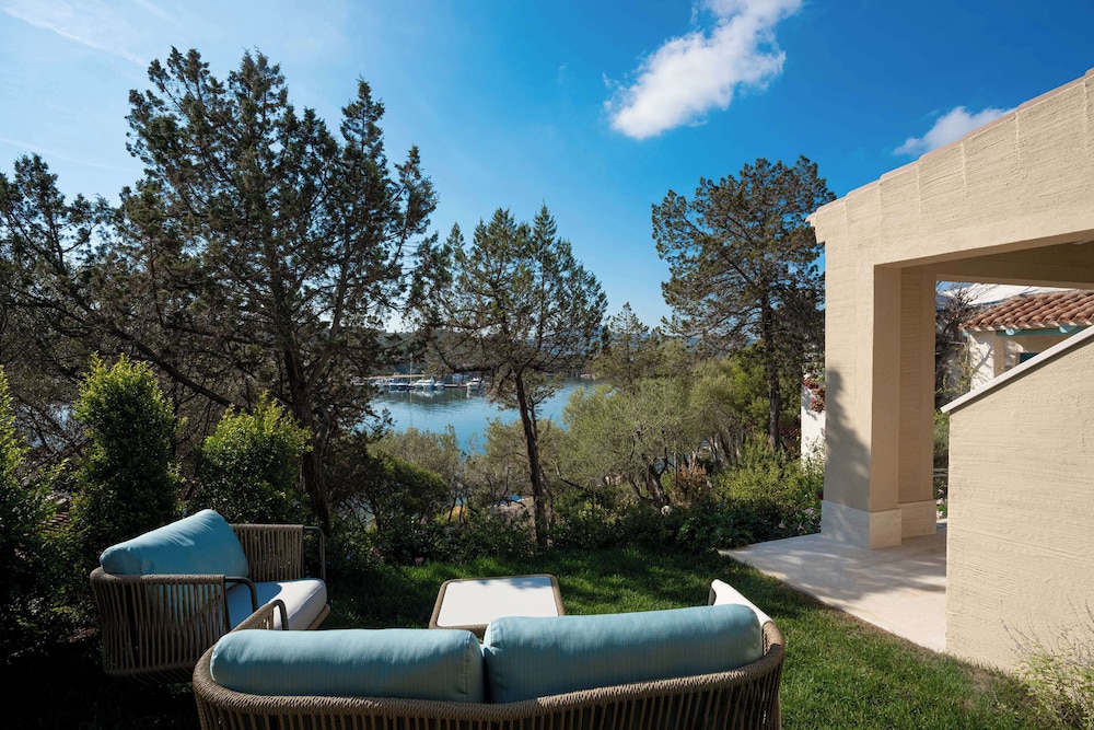 7Pines Resort Sardinia-A Destination By Hyatt — Swimming pool in Arzachena, Sardinia