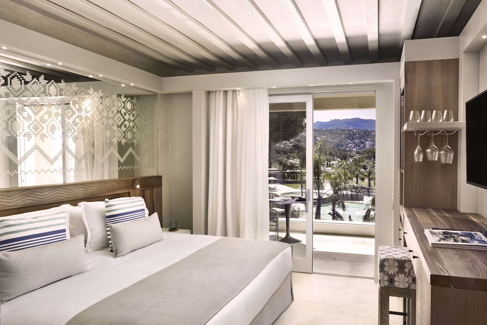 7Pines Resort Sardinia-A Destination By Hyatt — Hotel rooms in Arzachena, Sardinia