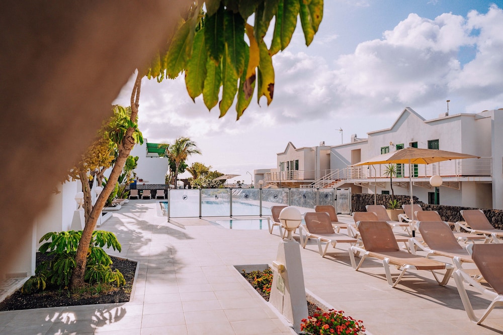 Apartamentos Aloe — Swimming pool in Puerto del Carmen, Canary Islands