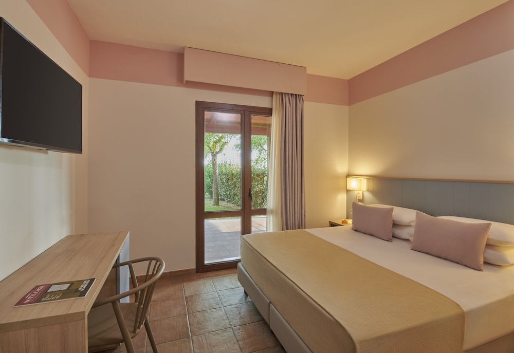Serenusa Resort — Hotel rooms in Licata, Sicily