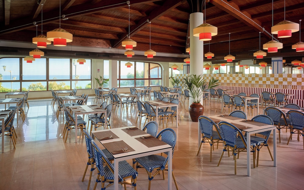 Serenusa Resort — Restaurant & bars in Licata, Sicily