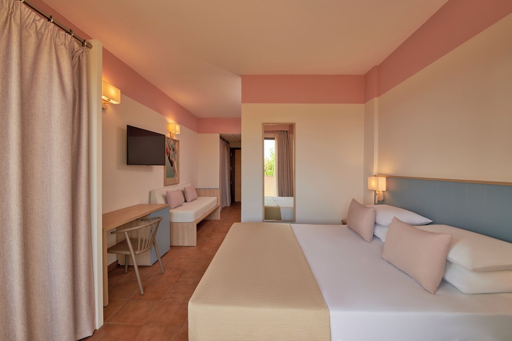 Serenusa Resort — Hotel rooms in Licata, Sicily