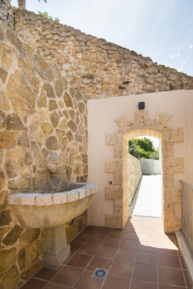 Hotel La Torre del Canonigo - Small Luxury Hotels — Hotel building in Ibiza Town, Balearic Islands
