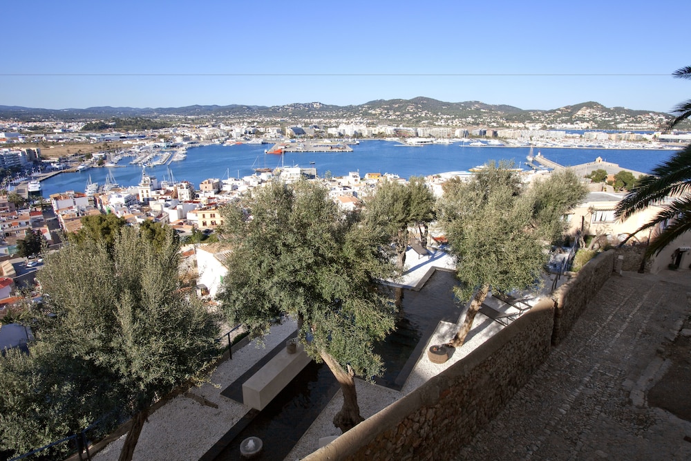 Hotel La Torre del Canonigo - Small Luxury Hotels — Attractions in the area in Ibiza Town, Balearic Islands