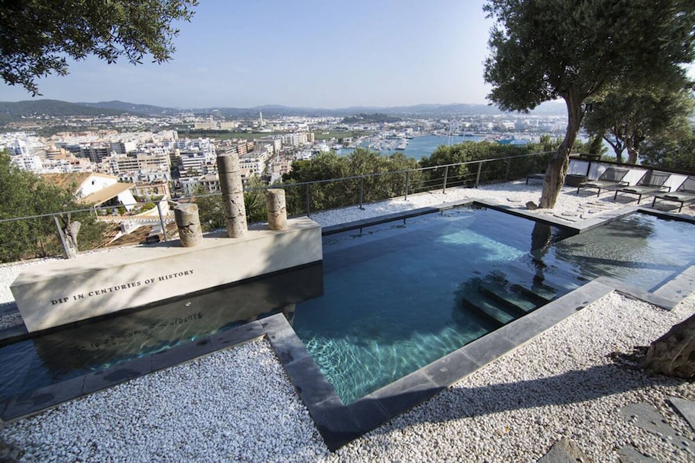 Hotel La Torre del Canonigo - Small Luxury Hotels — Main photo in Ibiza Town, Balearic Islands