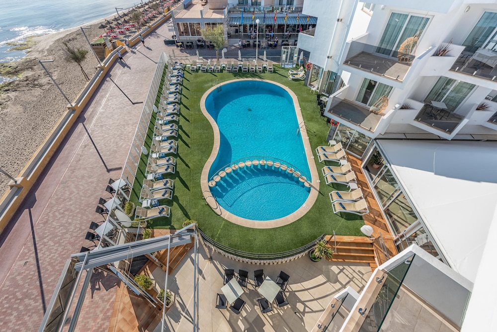THB Gran Bahia Hotel and Apartments - zdjęcie 2