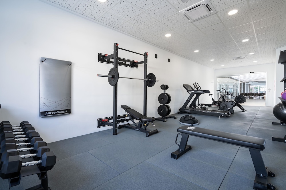 THB Gran Bahia Hotel and Apartments — Sports & recreation in Can Picafort, Balearic Islands