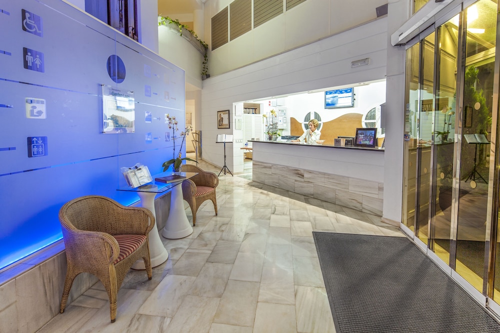 Ona Garden Lago — Hotel building in Alcudia, Balearic Islands