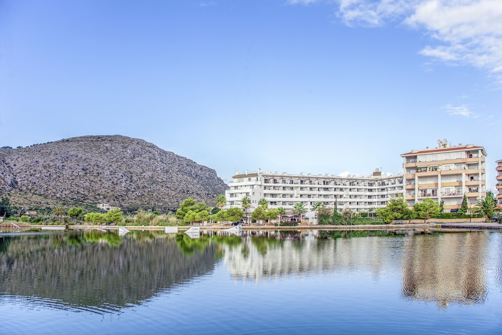 Ona Garden Lago — Hotel building in Alcudia, Balearic Islands