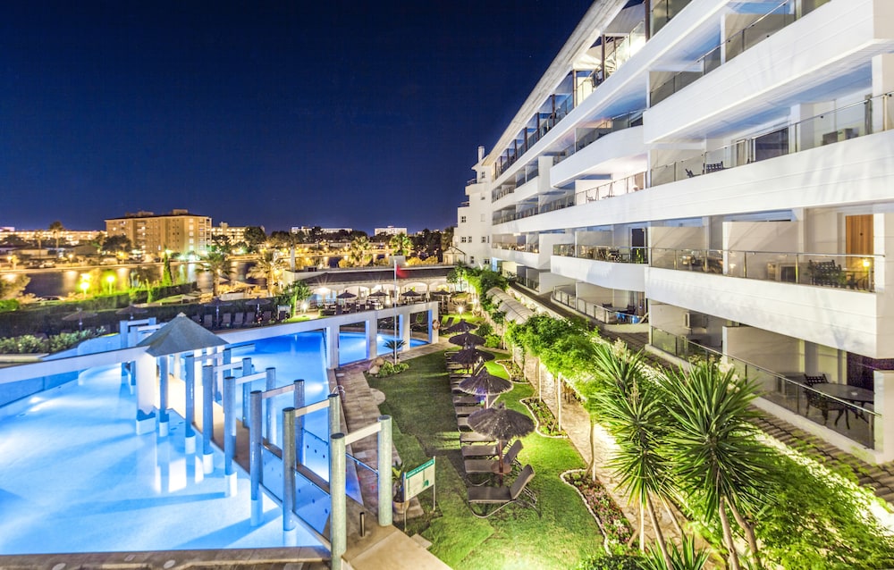 Ona Garden Lago — Hotel building in Alcudia, Balearic Islands