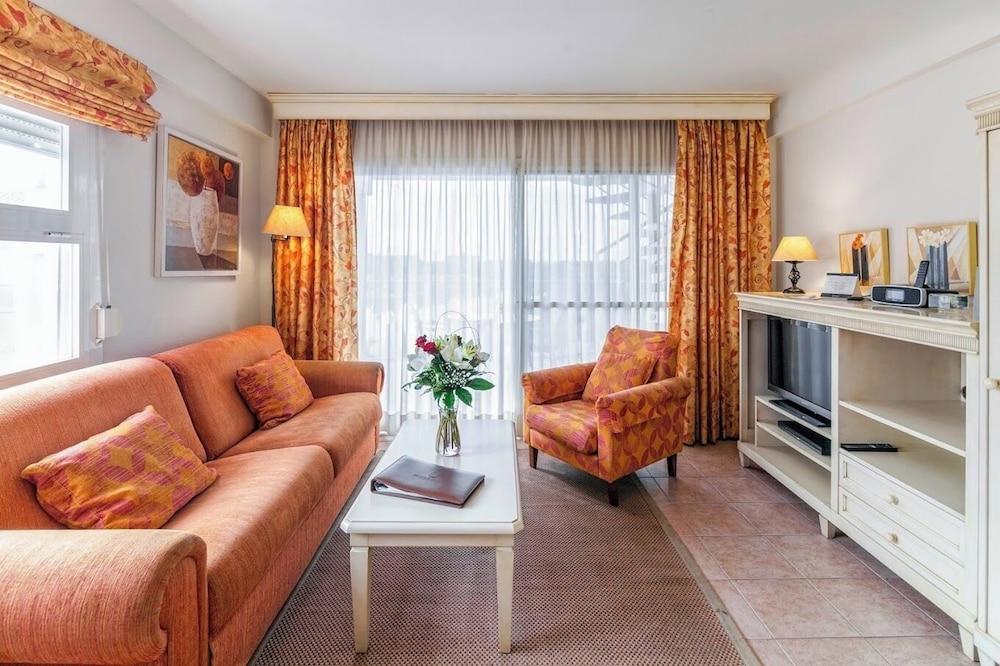 Ona Garden Lago — Hotel rooms in Alcudia, Balearic Islands