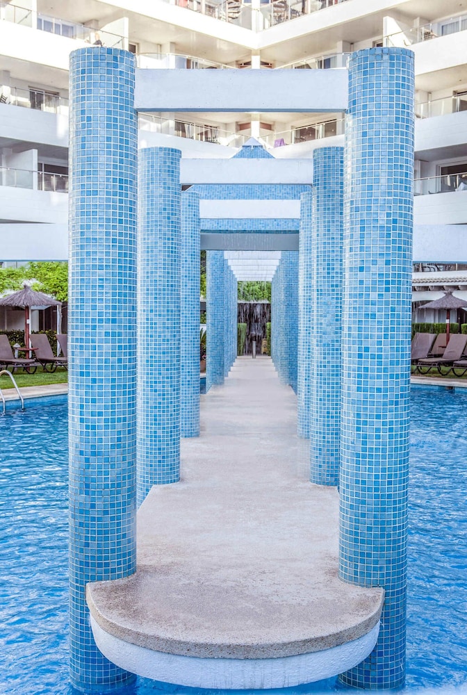 Ona Garden Lago — Swimming pool in Alcudia, Balearic Islands