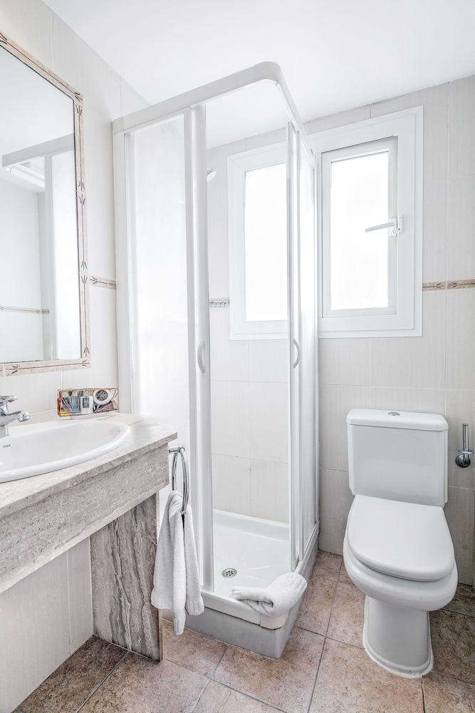 Ona Garden Lago — Hotel rooms in Alcudia, Balearic Islands