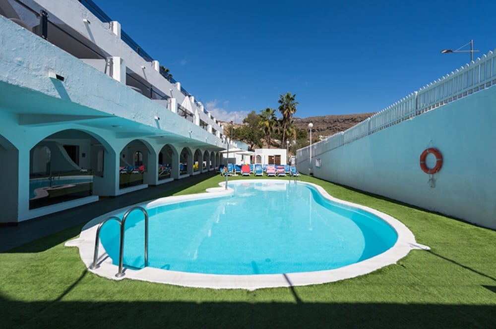 eó Corona Cedral — Swimming pool in Puerto Rico, Canary Islands