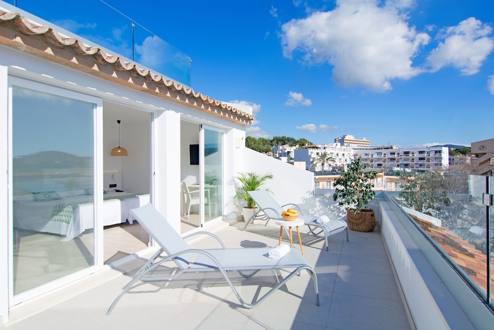 Paguera Treff Boutique Hotel — Hotel rooms in Peguera, Balearic Islands
