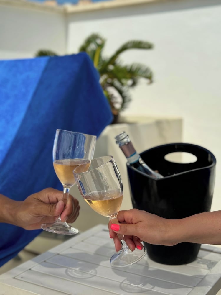 Paguera Treff Boutique Hotel — Restaurant & bars in Peguera, Balearic Islands