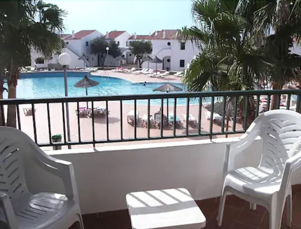 Apartamentos Vistapicas — Swimming pool in Cala'n Blanes, Balearic Islands
