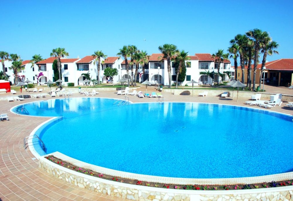Apartamentos Vistapicas — Swimming pool in Cala'n Blanes, Balearic Islands